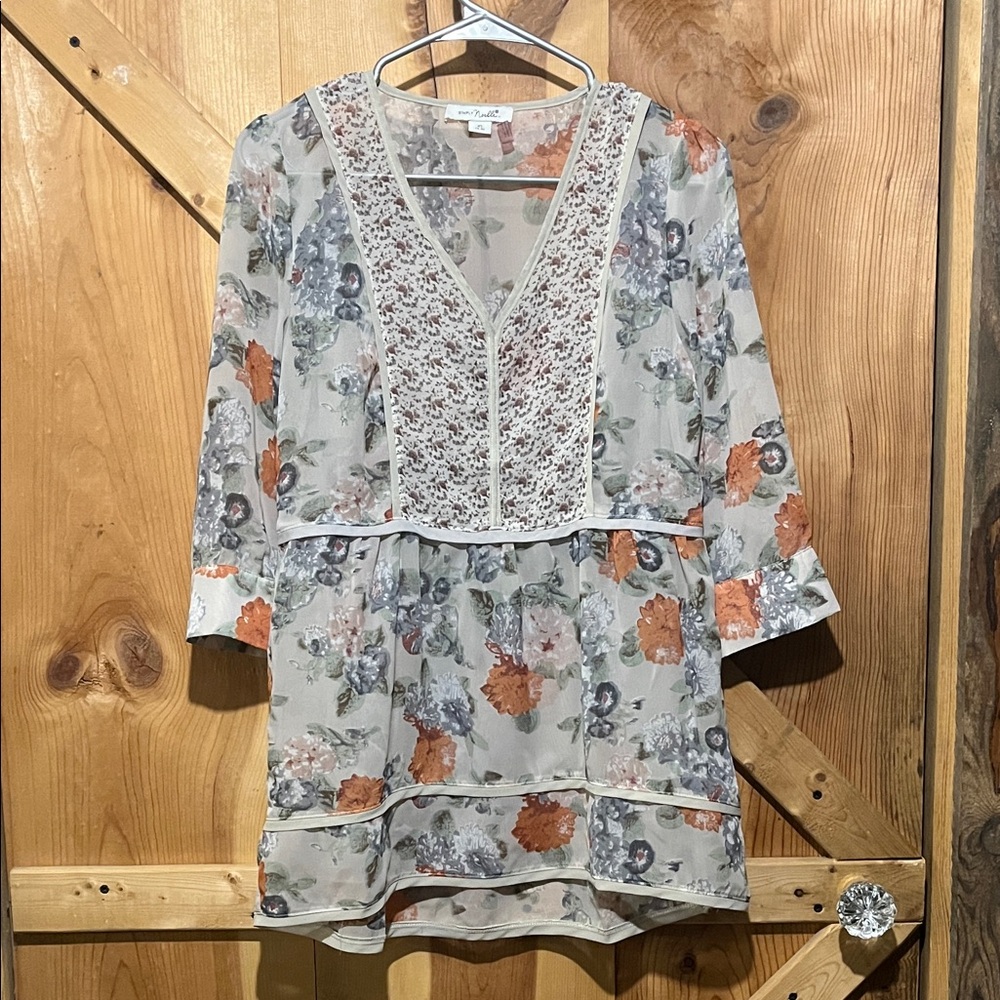 Simply Noelle Floral V-Neck Blouse - Orange and Gray